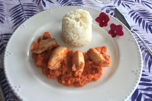 CUTTLEFISH WITH ROSÉ SAUCE